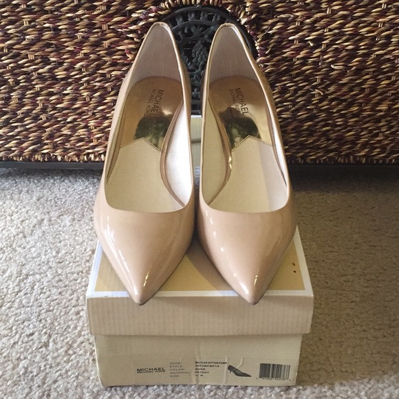 Michael Kors Shoes - BNIB MICHAEL Michael Kors Heels